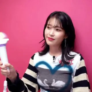 🦜 emoji IU 2.0 by @aratickers Telegram sticker 7 of 46