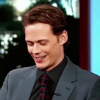 🦜 emoji Bill Skarsgård by @aratickers Telegram sticker 7 of 45