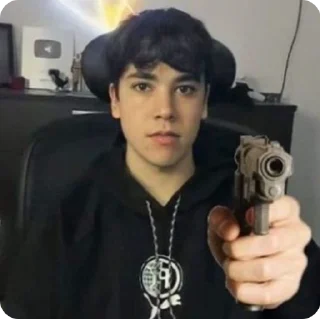 🔫 emoji 𝑺𝒑𝒓𝒆𝒆𝒏 𓅊 Telegram sticker 17 of 50