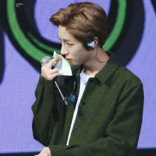 ♟️ emoji Huang Renjun @jevanmilo Telegram sticker 24 of 75