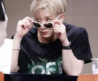 🕶 emoji wonho🦋 Andrew Miller Telegram sticker 16 of 34