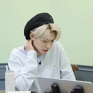 🌁 emoji Felix, Telegram sticker 18 of 92