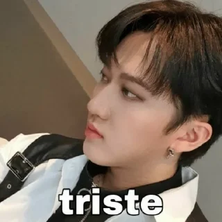 😭 emoji 🪐𝒔𝒂𝒕𝒖𝒓𝒏🪐 Telegram sticker 6 of 28