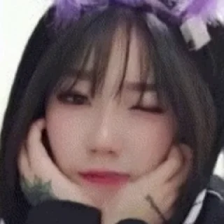 🤪 emoji 嘟嘟嘟 👉 @DDDDDD_66 Telegram sticker 12 of 14