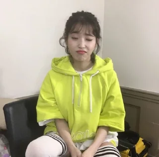 🥴 emoji 💜Jieun 이지은 | Jieun Chat💜 Telegram sticker 12 of 31