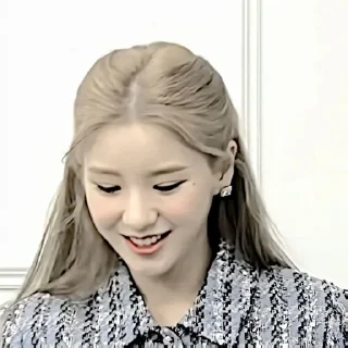 💭 emoji Sticker mpok heejin soft by @lschaehyun + @stickerheejinrpk Telegram sticker 16 of 20