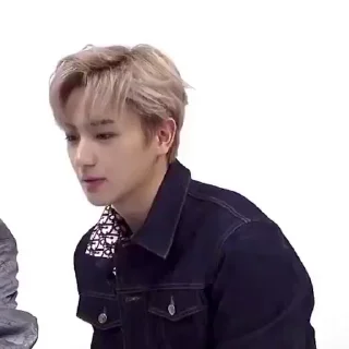 Sticker from Hyunjae by @aratickers