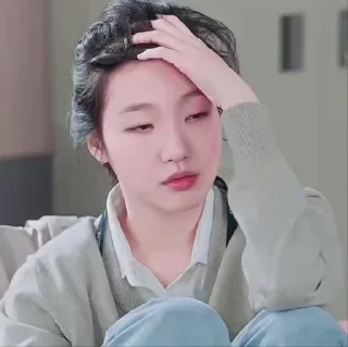 🦜 emoji Kim Goeun by @aratickers Telegram sticker 5 of 45