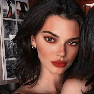 🌑 emoji Kendall Jenner @Kimchaaarca Telegram sticker 8 of 17