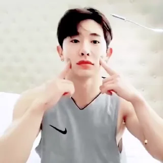 🦜 emoji WONHO by @aratickers Telegram sticker 20 of 22