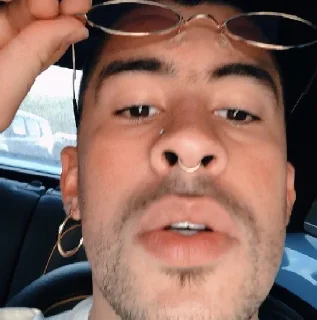 😎 emoji BAD BUNNY👁🐰|| @BadBunnyNoticias Telegram sticker 19 of 64