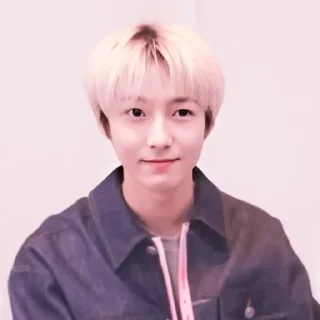 🧦 emoji 황 RENJUN • @STICKERARCHIVEE Telegram sticker 17 of 26