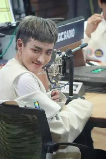 😏 minion hongjoong, Telegram sticker 12 of 62