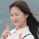 Hyunjin Reacts