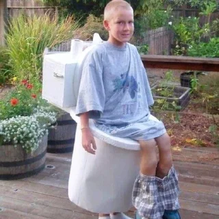 🚽 eres hetero? yo creo que no by @shyguy6, стікер Telegram 22 з 70