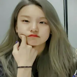 🥺 alyssa mood, sticker Telegram 1 sur 23
