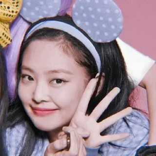 𝙅𝙚𝙣𝙣𝙞𝙚 @Nevr_minndme