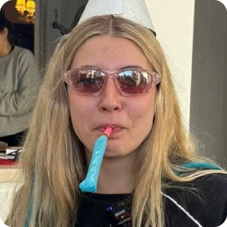 🥳 💜K4OS💜, стикер Telegram 22 из 37
