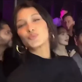 😱 emoji Isabella Khair Hadid Telegram sticker 2 of 40