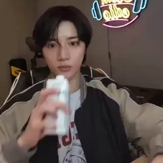 Sticker from beomgyu                              @yeonjununnie