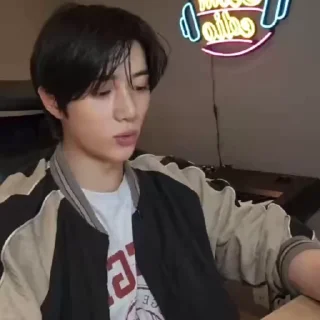 Sticker from beomgyu                              @yeonjununnie