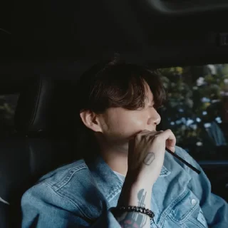 Sticker from 𝗃𝗎𝗇𝗀𝗄𝗈𝗈𝗄 ,, @nabibp ཐིཋྀ