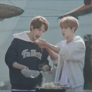 Sticker from Seungin, Hyunlix, Minsung by @