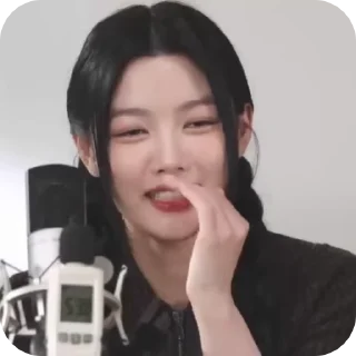 Sticker from kim yoojung : @werxxc