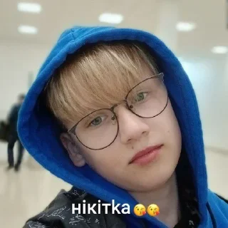 Sticker from никита дурной какой то, хз