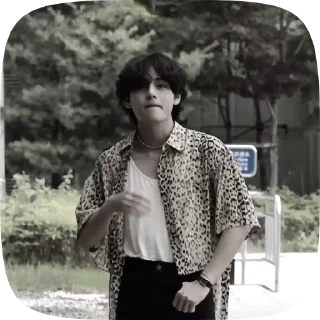 Sticker from ➣ 𝑇𝑎𝑒ℎ𝑦𝑢𝑛𝑔 ⋆ @kpop_help