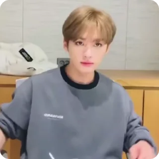 Sticker from hyunho @ARA2VH