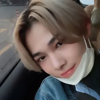📸 emoji #. niki [ @misakostickers ] Telegram sticker 7 of 30