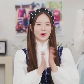 Sticker from ;Soojin " Lee Soojin ›by @saoxined