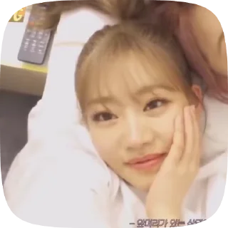 🕊️ emoji Julie @mum_yuqi00 Telegram sticker 11 of 28