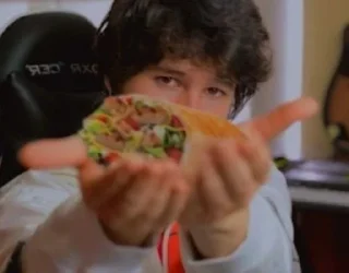 🌯 emoji андрейка в жопе батарейка Telegram sticker 9 of 75