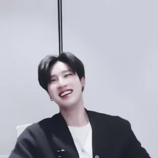 🌟 emoji ~•[han jisung]•~ Telegram sticker 5 of 20
