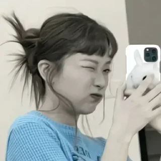 Sticker from seulgi & 💅🏼 ≠ @ly3hp