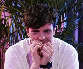 🤞 emoji что то на гейском Telegram sticker 22 of 33