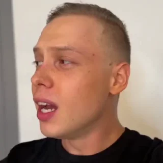 😍 emoji Все стики тут- @STICERSGERIP by @offstikbot Telegram sticker 8 of 50