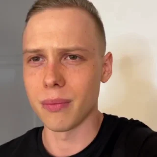 🥵 emoji Все стики тут- @STICERSGERIP by @offstikbot Telegram sticker 10 of 50
