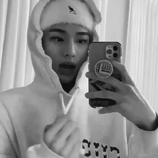 ❄️ emoji hyunjin fr @han_leekn Telegram sticker 16 of 45