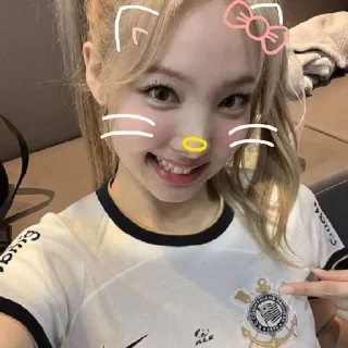 Sticker from 🪷 I am Nayeon 나연 🪷