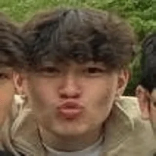 😘 emoji games Telegram sticker 9 of 20
