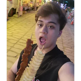 😍 emoji ауф, галЯЯЯнка! кликфэм: полянка Telegram sticker 7 of 87