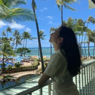 🙈 emoji Kim Jisoo ne trogat Telegram sticker 5 of 120
