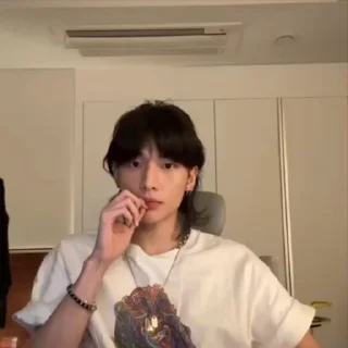 Sticker from HYUNJIN FR @MIKETTTSU