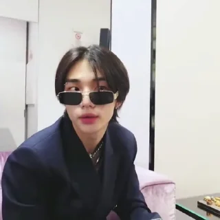 🥷 emoji HYUNJIN FR @MIKETTTSU Telegram sticker 16 of 50