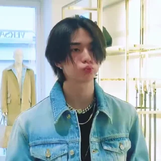 🥷 emoji HYUNJIN FR @MIKETTTSU Telegram sticker 18 of 50