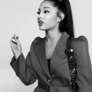 Sticker from ariana grande || @stickerswi