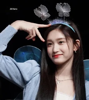 🧚‍♀ emoji Leeseo mish♡ Telegram sticker 11 of 31